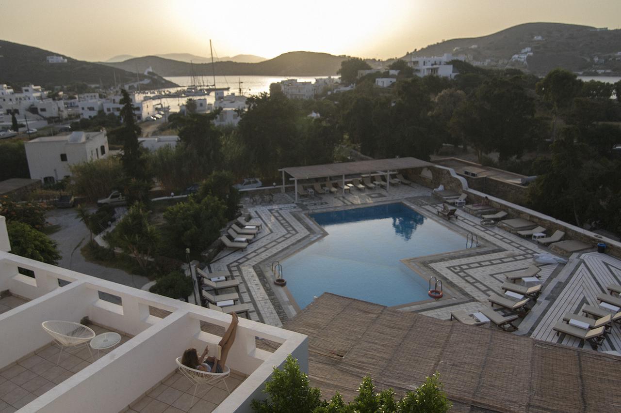 Armadoros Hotel / Ios Backpackers Экстерьер фото