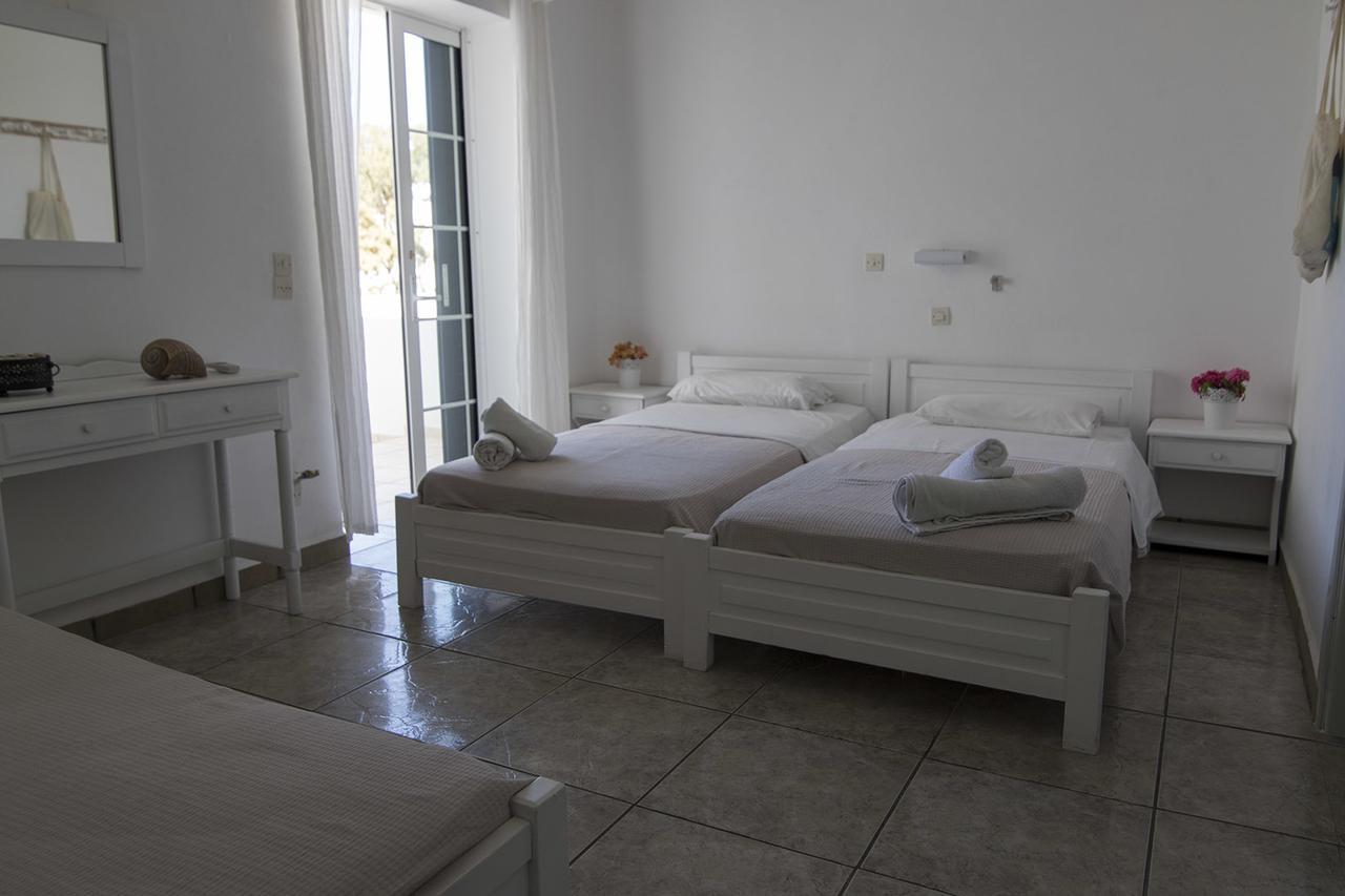 Armadoros Hotel / Ios Backpackers Экстерьер фото